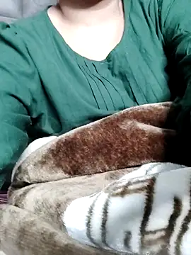 Snapshot of monalisa639536 chatting on January 17, 2026, 7:39 pm monalisa639536 online show from January 17, 2026, 7:39 pm