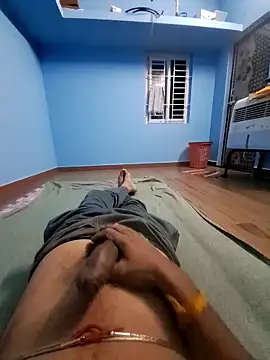 Snapshot of Tamilpayan00 chatting on January 10, 2026, 6:14 pm Tamilpayan00 online show from January 10, 2026, 6:14 pm