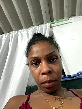 Snapshot of Goddess_Brenda chatting on December 1, 2025, 12:22 am Goddess Brenda online show from December 1, 2025, 12:22 am