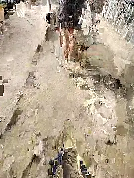 lilobaby online show from October 19, 2025, 8:44 pm