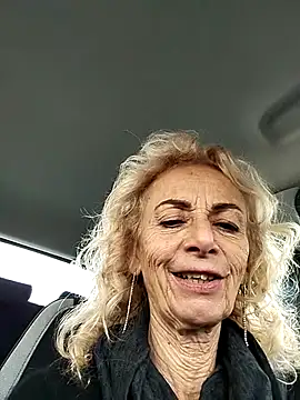 Snapshot of clarabell4 chatting on February 27, 2026, 8:14 am clarabell4 online show from February 27, 2026, 8:14 am