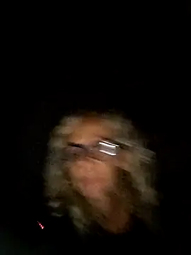 clarabell4 online show from September 15, 2025, 8:09 pm