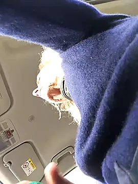 Snapshot of clarabell4 chatting on February 19, 2026, 7:49 am clarabell4 online show from February 19, 2026, 7:49 am