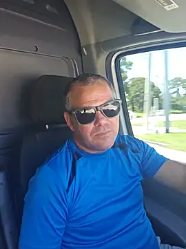 cubanitofeliz40 online show from July 22, 2026, 6:32 pm