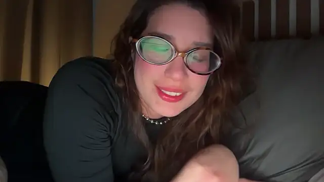 Snapshot of Meowkillah13 chatting on February 13, 2026, 11:16 pm Meowkillah13 online show from February 13, 2026, 11:16 pm