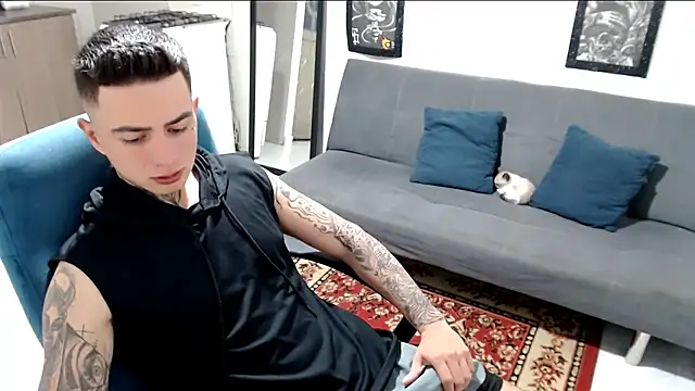 santii ss online show from November 26, 2025, 1:16 am