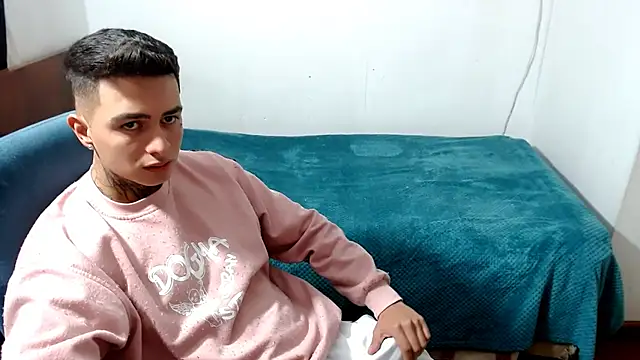 santii ss online show from September 27, 2025, 8:48 pm