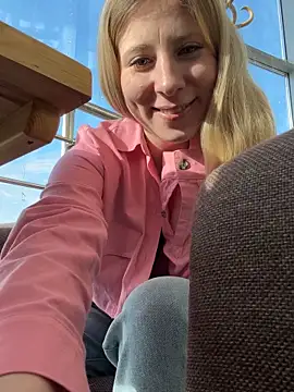 VintageBlue online show from February 20, 2026, 5:04 am