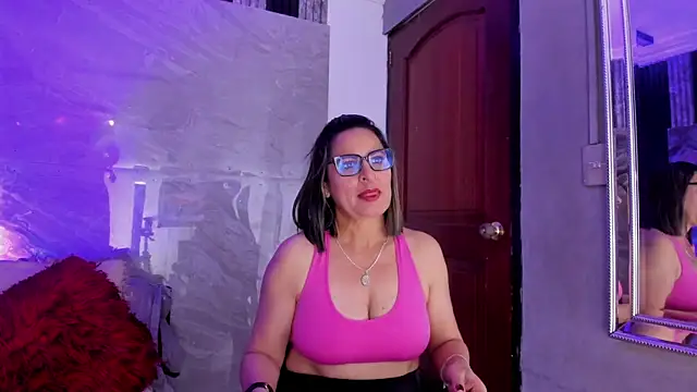 Agatha Pleasure online show from October 21, 2025, 11:53 am