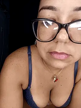 MilfTentasion online show from November 27, 2025, 12:55 am