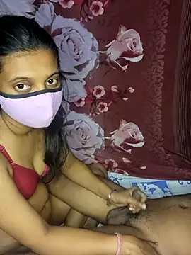 horny coupl online show from September 26, 2025, 8:27 pm