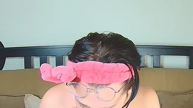 Derek Carter online show from November 21, 2025, 12:15 pm