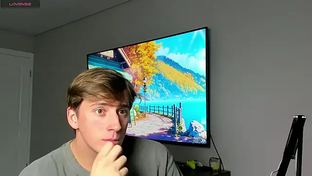 Snapshot of DaniHort chatting on November 3, 2025, 1:58 pm DaniHort online show from November 3, 2025, 1:58 pm