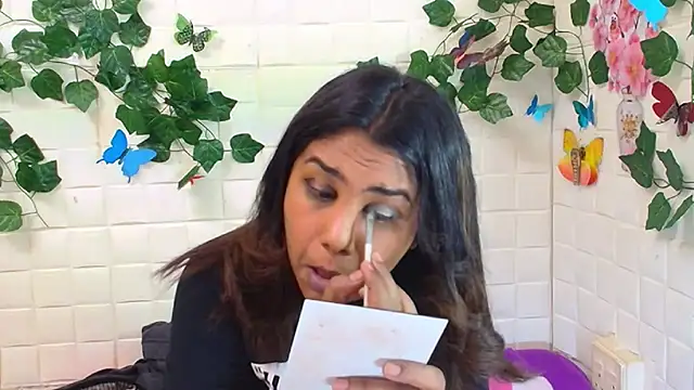 Snapshot of IndiaSexyStripper4u chatting on September 24, 2025, 5:30 pm IndiaSexyStripper4u online show from September 24, 2025, 5:30 pm