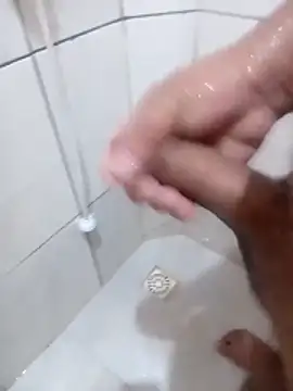 lb16 online show from April 18, 2026, 11:49 pm