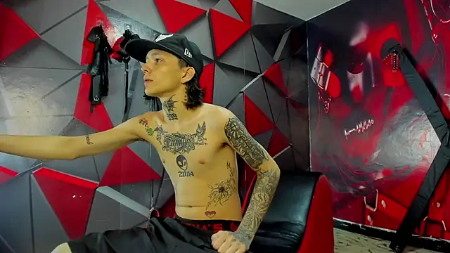 StraightBoy Nick online show from September 10, 2025, 6:56 am