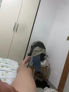 PermutedAquila online show from September 14, 2025, 2:56 am