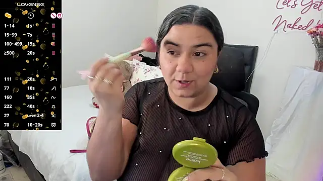 MariamCastiblanco online show from September 30, 2025, 9:54 pm