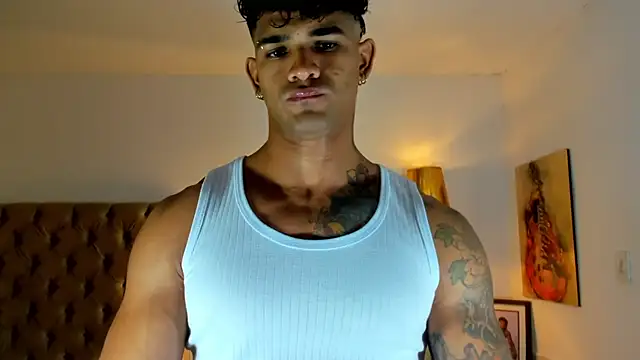 antonio  444 online show from July 14, 2026, 12:32 am