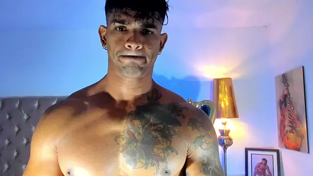antonio  444 online show from May 27, 2026, 2:19 am