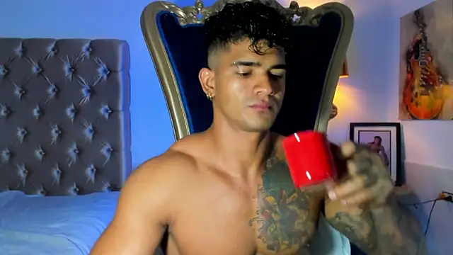 antonio  444 online show from May 25, 2026, 7:45 pm