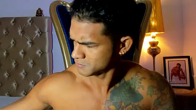 antonio  444 online show from November 17, 2025, 11:25 am