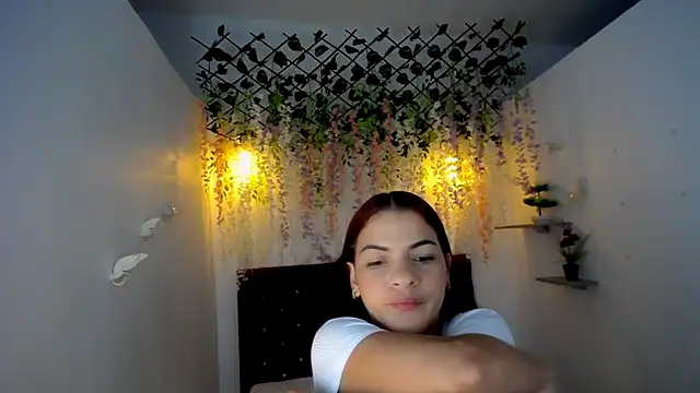 wild couple sex 69 online show from March 23, 2026, 12:27 pm