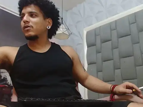 Snapshot of Xfire_boy69 chatting on February 16, 2026, 5:33 pm Xfire boy69 online show from February 16, 2026, 5:33 pm