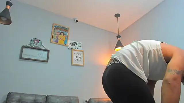 Snapshot of Xfire_boy69 chatting on December 5, 2025, 3:32 pm Xfire boy69 online show from December 5, 2025, 3:32 pm