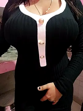 hot grieal1 online show from September 12, 2025, 7:24 pm