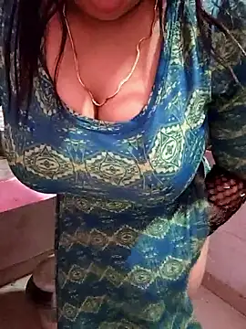 hot grieal1 online show from September 8, 2025, 7:46 pm