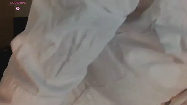 Snapshot of Blue_Sixx chatting on September 27, 2025, 10:16 pm Blue Sixx online show from September 27, 2025, 10:16 pm