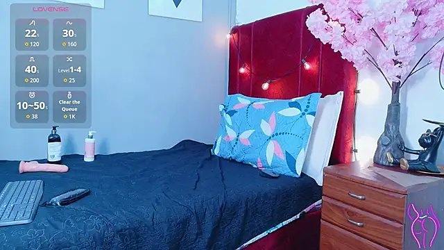 EbonyCoWorker online show from April 10, 2026, 11:01 pm