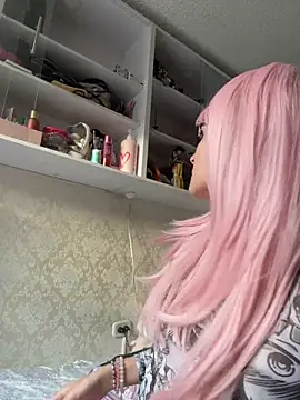 Snapshot of PinkyFairy chatting on May 10, 2026, 11:47 am PinkyFairy online show from May 10, 2026, 11:47 am