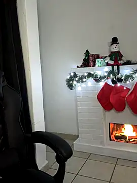 Snapshot of Anonnymsk chatting on December 5, 2025, 6:34 am Anonnymsk online show from December 5, 2025, 6:34 am