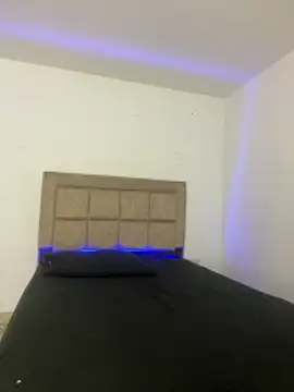 EmilyNoir1 online show from December 5, 2025, 1:05 am