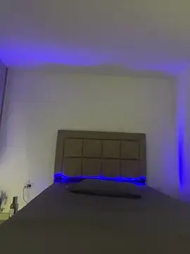 EmilyNoir1 online show from December 17, 2025, 12:26 am