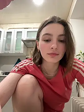 Snapshot of ZariaFlame chatting on February 28, 2026, 10:42 pm ZariaFlame online show from February 28, 2026, 10:42 pm