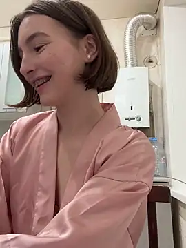 ZariaFlame online show from November 28, 2025, 8:53 pm