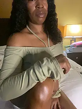 Snapshot of StaciDiamond chatting on February 8, 2026, 6:38 pm StaciDiamond online show from February 8, 2026, 6:38 pm