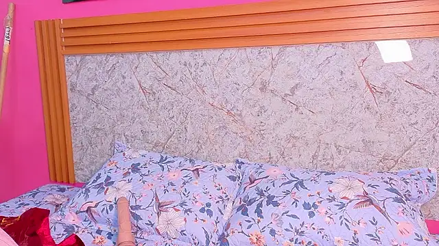 MySugarmoomy online show from March 16, 2026, 7:27 pm