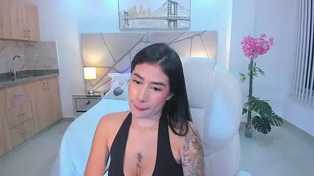 miranda crawfor online show from March 17, 2026, 1:41 am