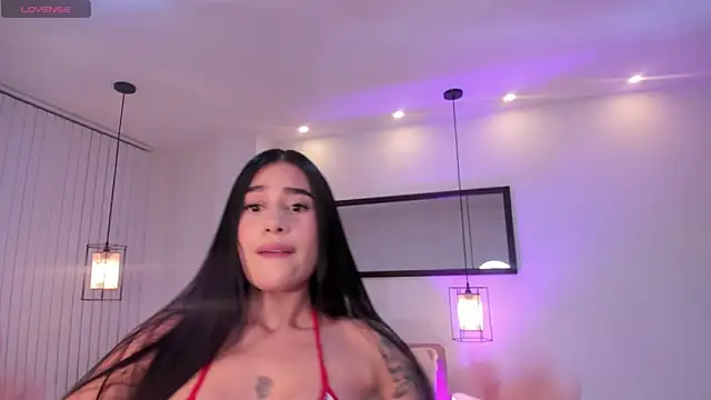 miranda crawfor online show from April 13, 2026, 3:43 am