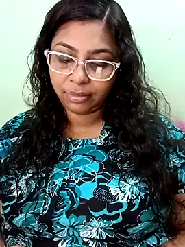 Snapshot of zara-mallus chatting on September 24, 2025, 4:57 pm zara-mallus online show from September 24, 2025, 4:57 pm