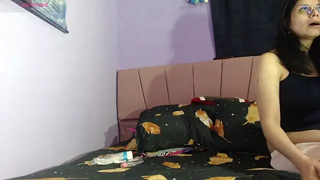 Snapshot of _Bombom__ chatting on February 26, 2026, 11:27 pm Bombom online show from February 26, 2026, 11:27 pm