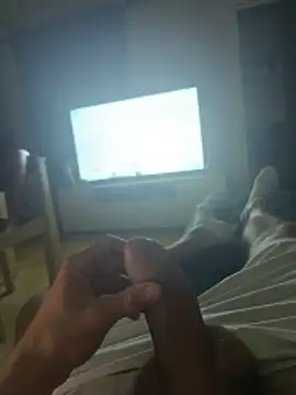 Snapshot of maxime3266 chatting on October 29, 2025, 9:03 pm maxime3266 online show from October 29, 2025, 9:03 pm