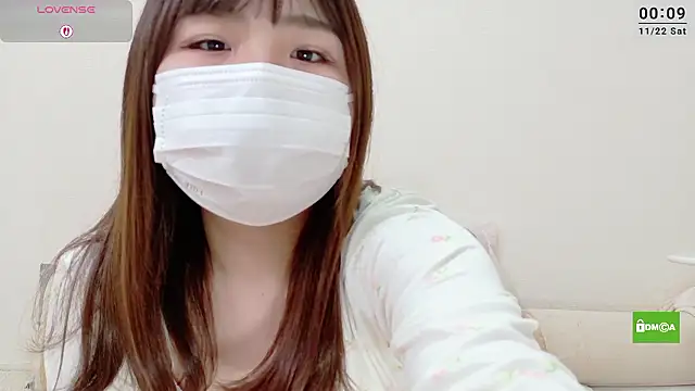 mana-chan online show from November 21, 2025, 3:11 pm