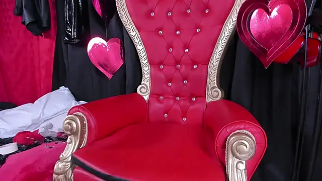 Snapshot of LiliThara chatting on February 9, 2026, 6:44 am LiliThara online show from February 9, 2026, 6:44 am