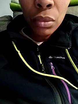 Flacidas online show from November 21, 2025, 9:14 pm