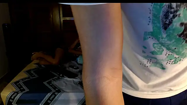 yenami online show from December 19, 2025, 6:05 am